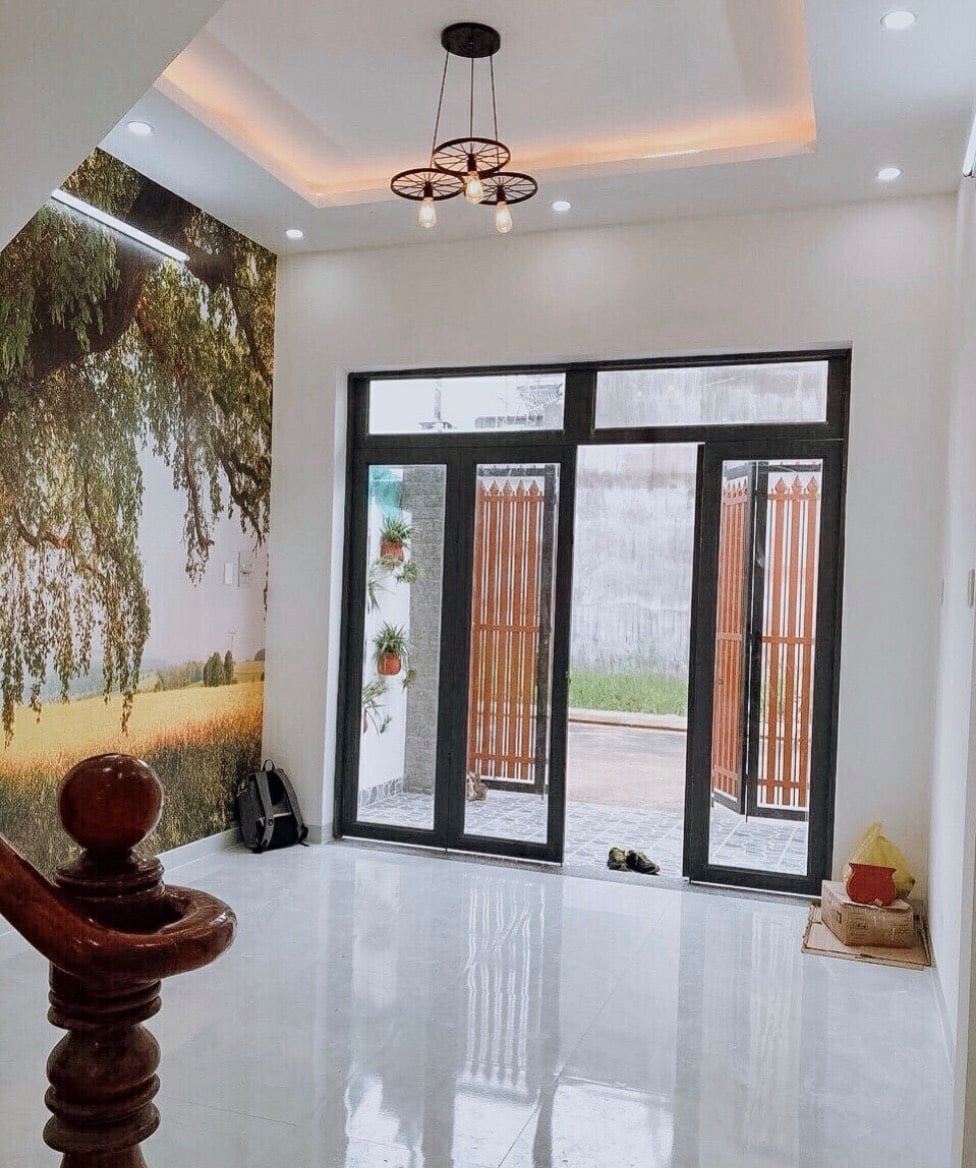 Bán nhà Âu Cơ, nhà đẹp, giá đẹp hiếm có khó tìm, 40m2 3.1 tỷ TL 