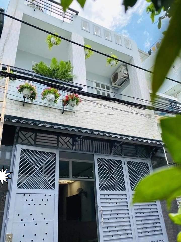 Ngay sau Hà Đô_Cách Mạng Tháng Tám_Quận 10_Vừa ở vừa kinh doanh_Giá 4 tỷ