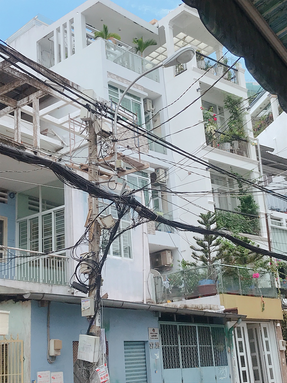 Bán nhà Trần Hưng Đạo dt 4.1x18m giá 11.8 tỷ