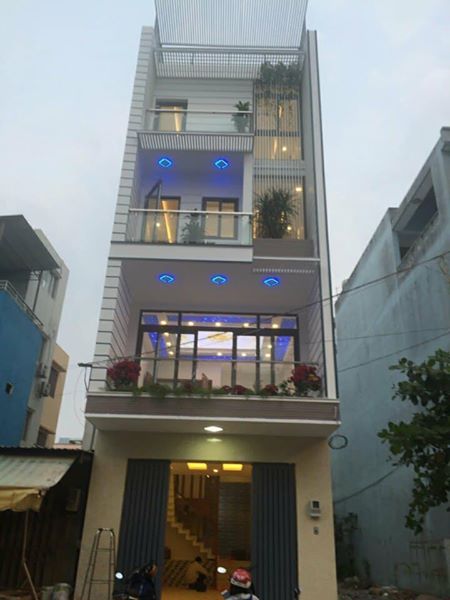 Bán nhà 3 lầu HXT Hồng Bàng dt 4x18m giá 11.2 tỷ