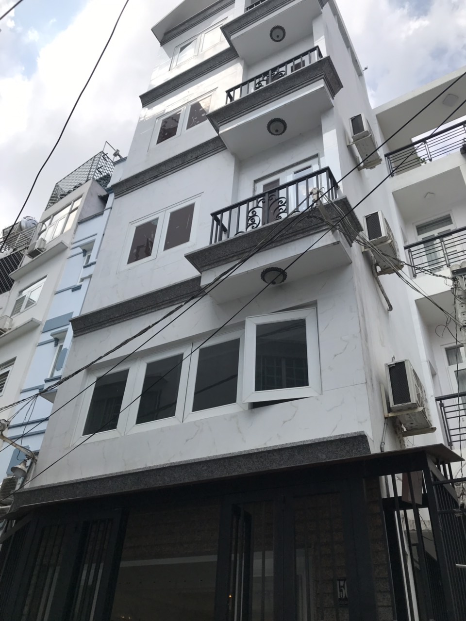 Nhà HXH vip 160 Bùi Đình Túy P. 12 Bình Thạnh. DT: 4,83mx11m CN 53,3m2 trệt 2 lầu ST Chỉ : 6 tỷ