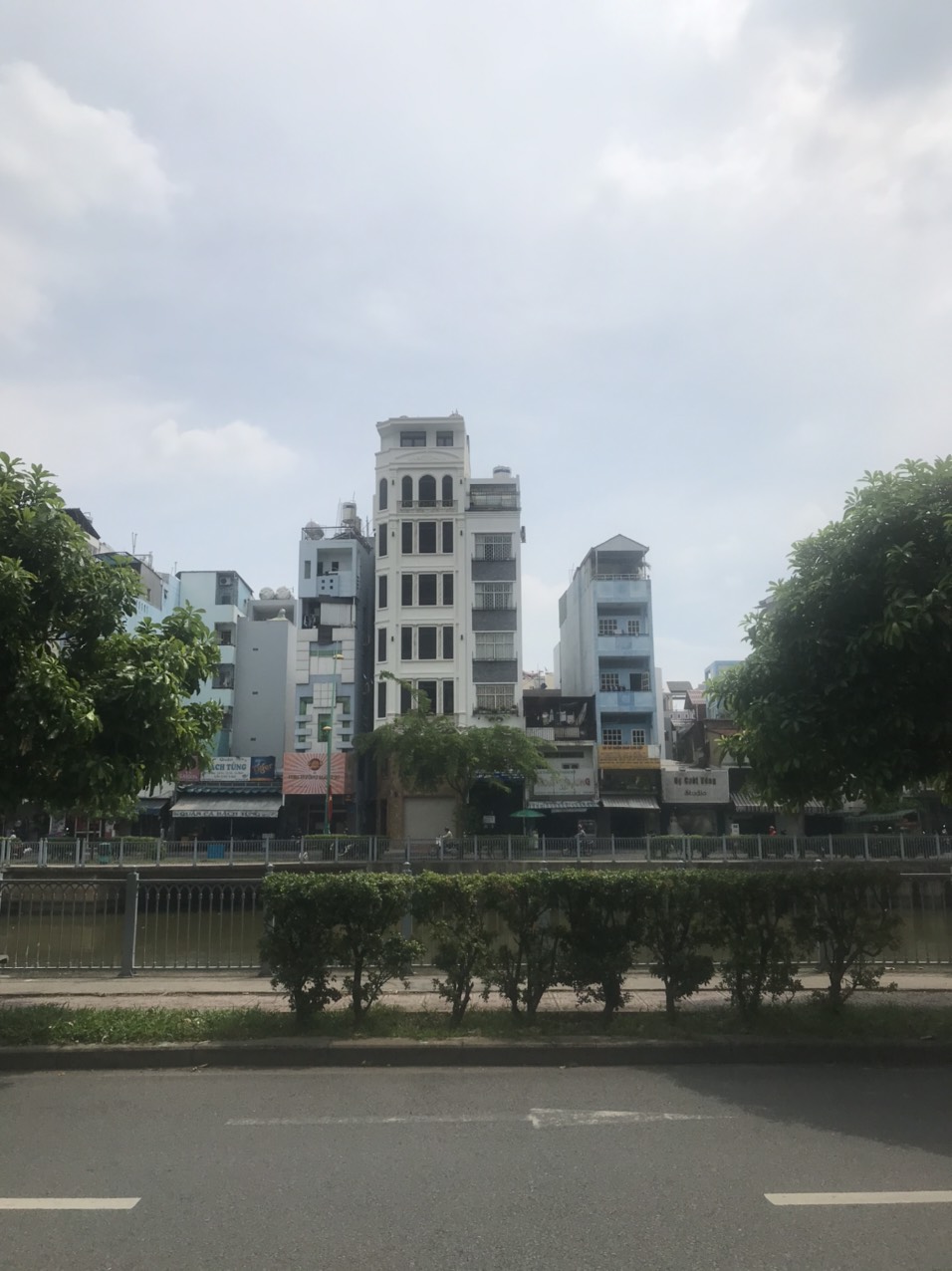 Bán nhanh nhà MT Nguyễn Công Trứ , Q. 1, Hầm 7 lầu, 4x18m, HĐT 4500usd/th, giá 41 tỷ