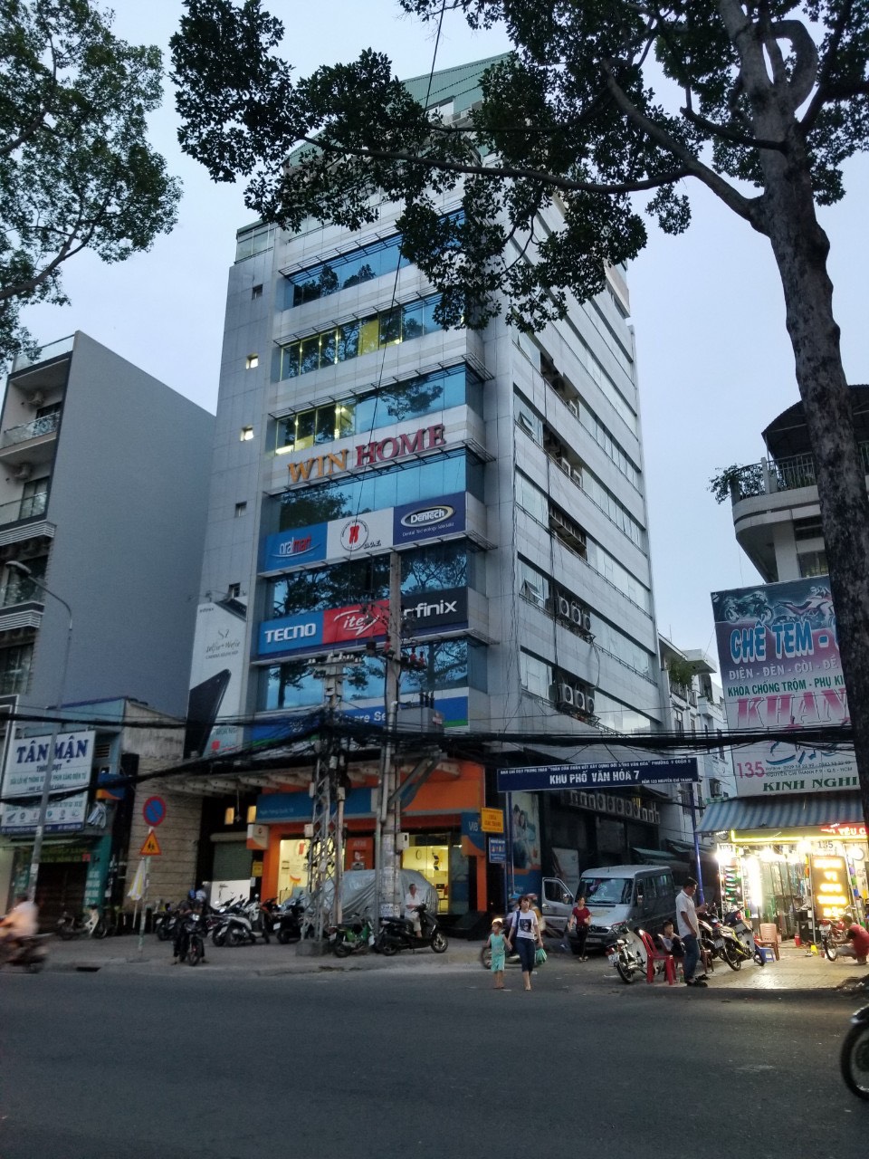 Bán nhà mặt tiền 10x22m đường Lê Hồng Phong, 1 hầm 7 tầng