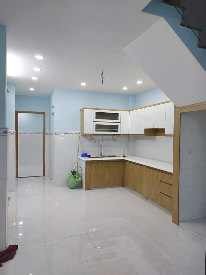 Hẻm 339 Tô Hiến Thành, Xe hơi đậu cửa, 4 tầng 4 phòng, kinh doanh đỉnh, Giá 5.6 tỷ