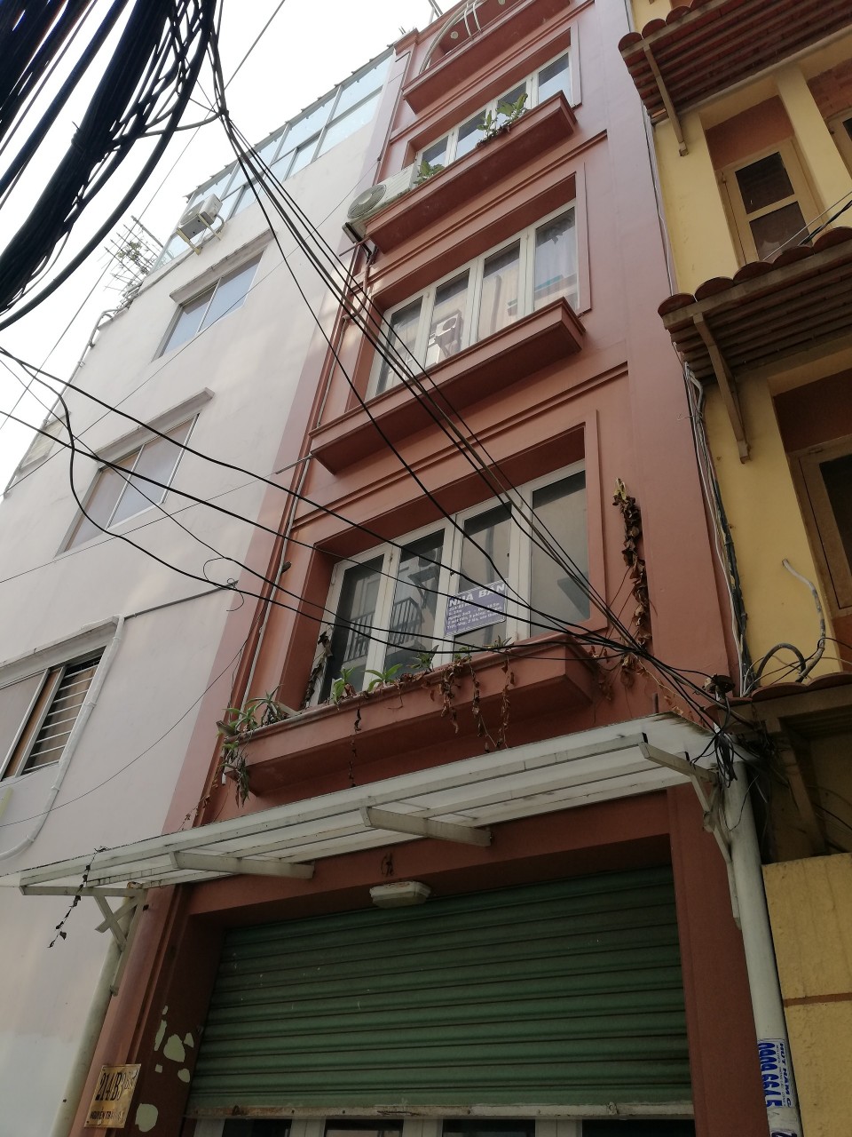  Bán nhà mặt tiền 10x22m đường Lê Hồng Phong, 1 hầm 7 tầng