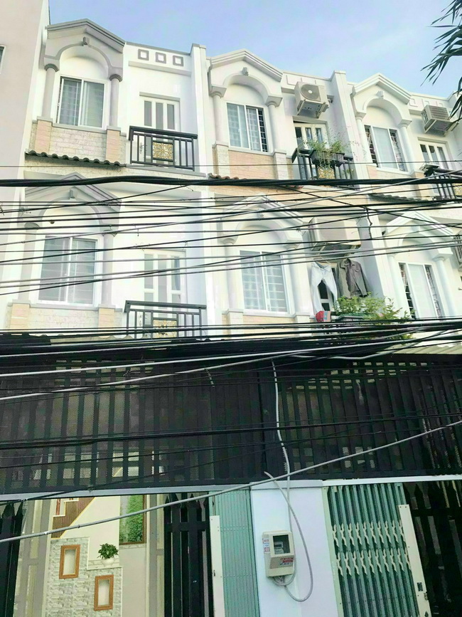 Bán nhà 2 lầu hẻm 96 đường Đào Tông Nguyên Kho C Huyện Nhà Bè.