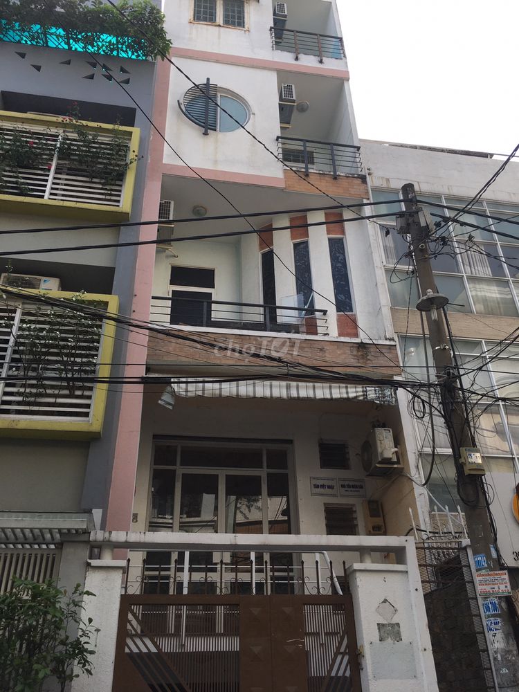 Bán nhà HXH Trần Hưng Đạo giá chỉ 7.5 tỷ
