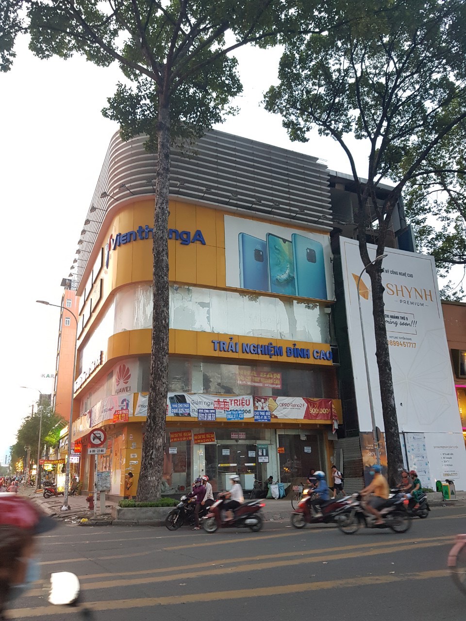 Bán siêu phẩm góc 2 mặt tiền đường Tạ Uyên, diện tích 10x17m, nhà 2 lầu, đang cho thuê 150tr/th