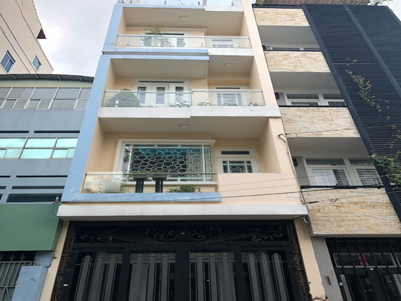 Cần bán biệt thự 2 lầu áp mái mặt tiền đường 34, khu Tên Lửa, phường Bình Trị Đông B, quận Bình Tân