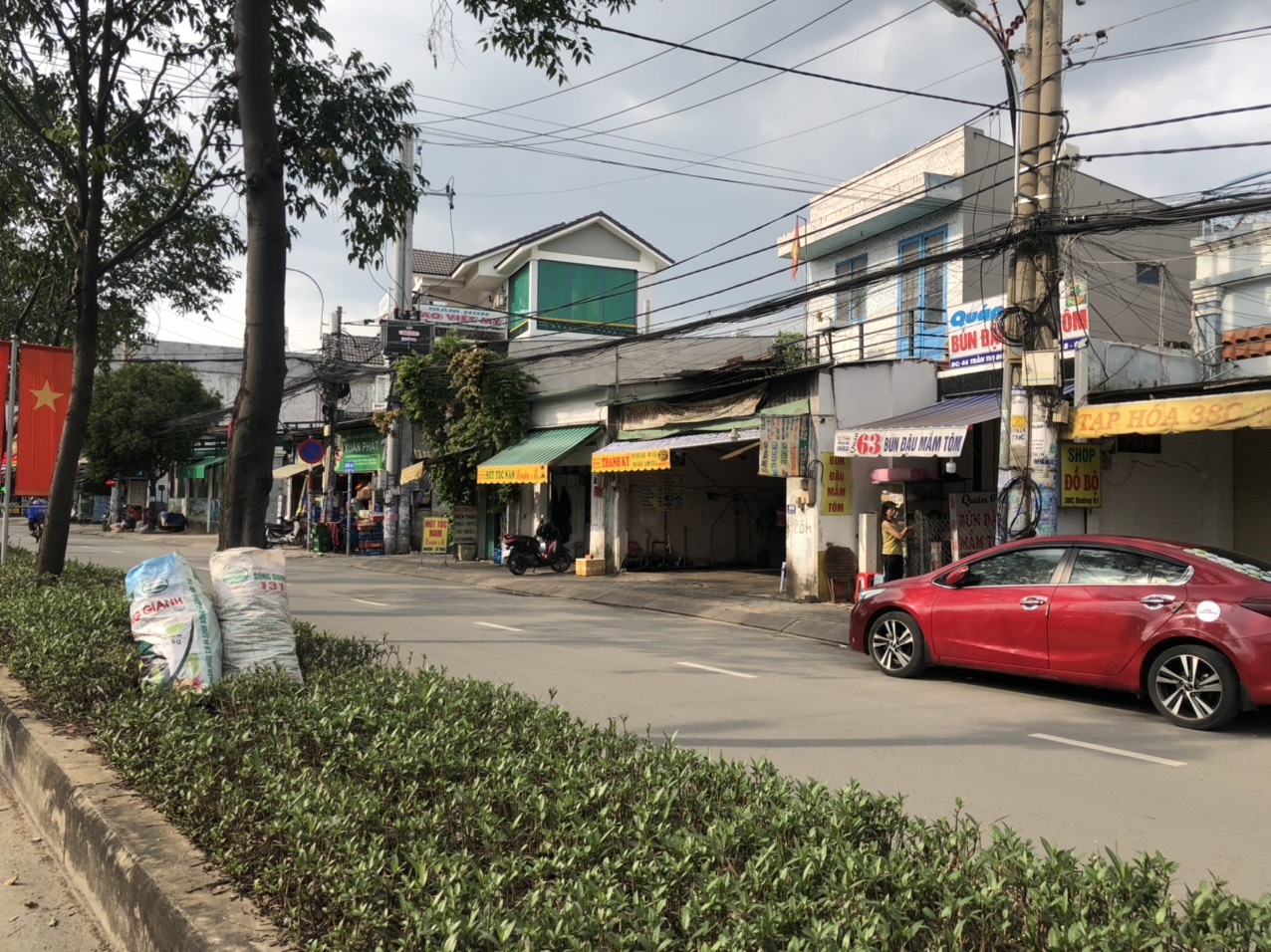 Nhà mặt tiền kinh doanh đường 61 ( Trần Thị Điệu ), phường Phước Long B, Quận 9