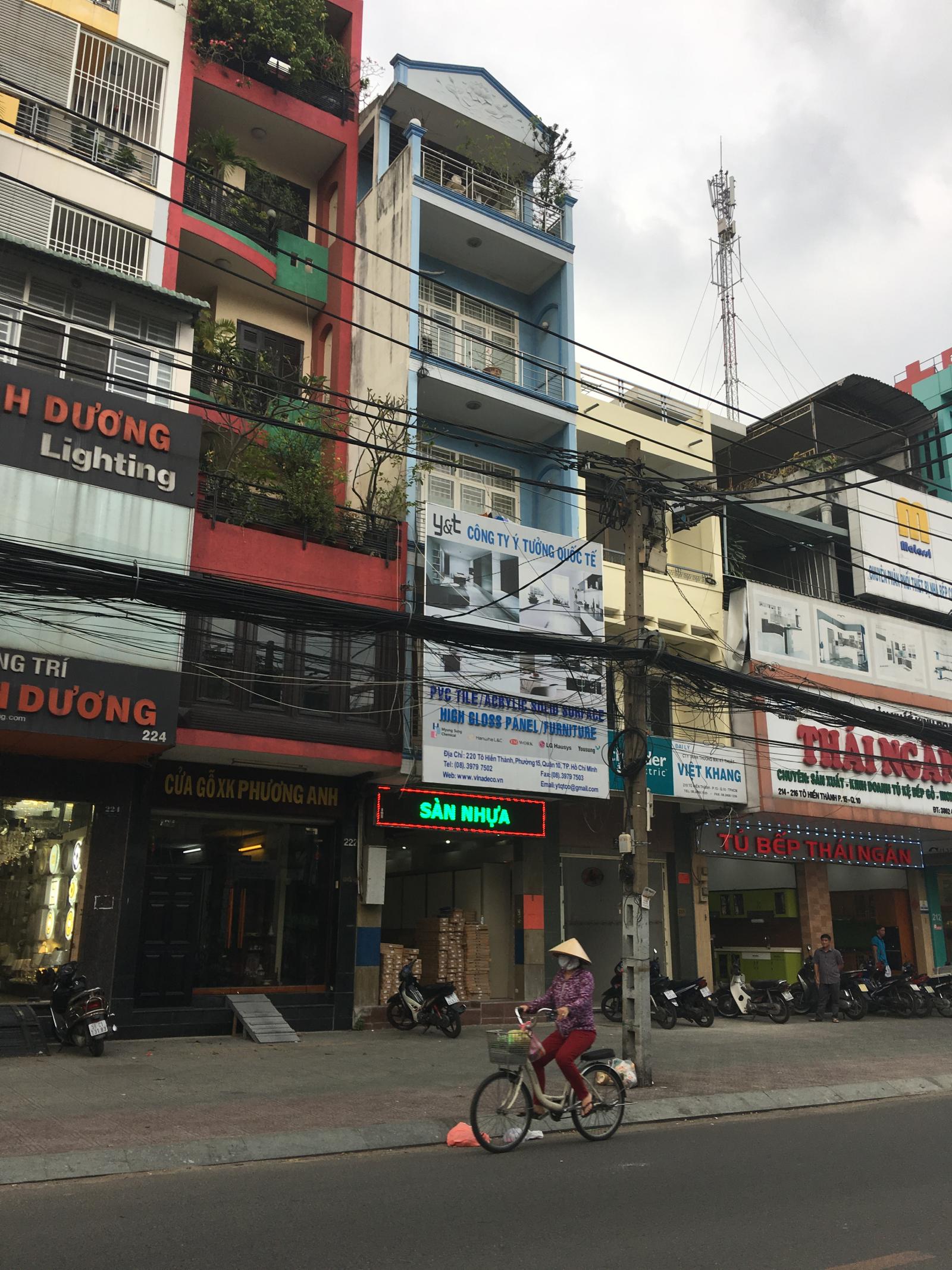 Bán nhà mặt tiền đường Nguyễn văn Cừ, Q1, DT 5x12m, giá chỉ 20.3 tỷ, căn nhà rẻ nhất con đường này