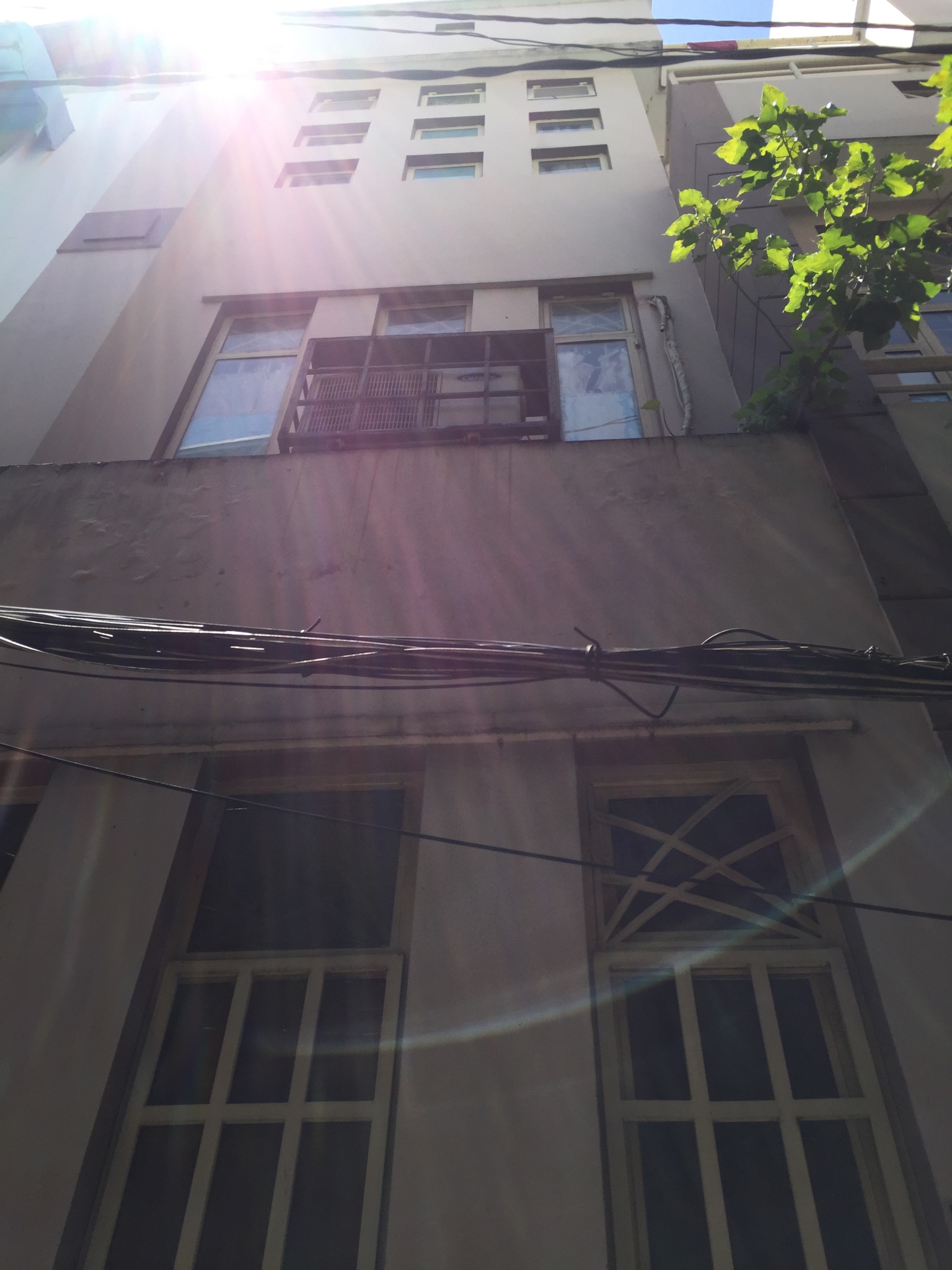 Bán nhà Mặt Tiền Sư Vạn Hạnh Quận 10 DT:4x21m giá chỉ 32.5 tỷ.rẻ nhất khu vực.