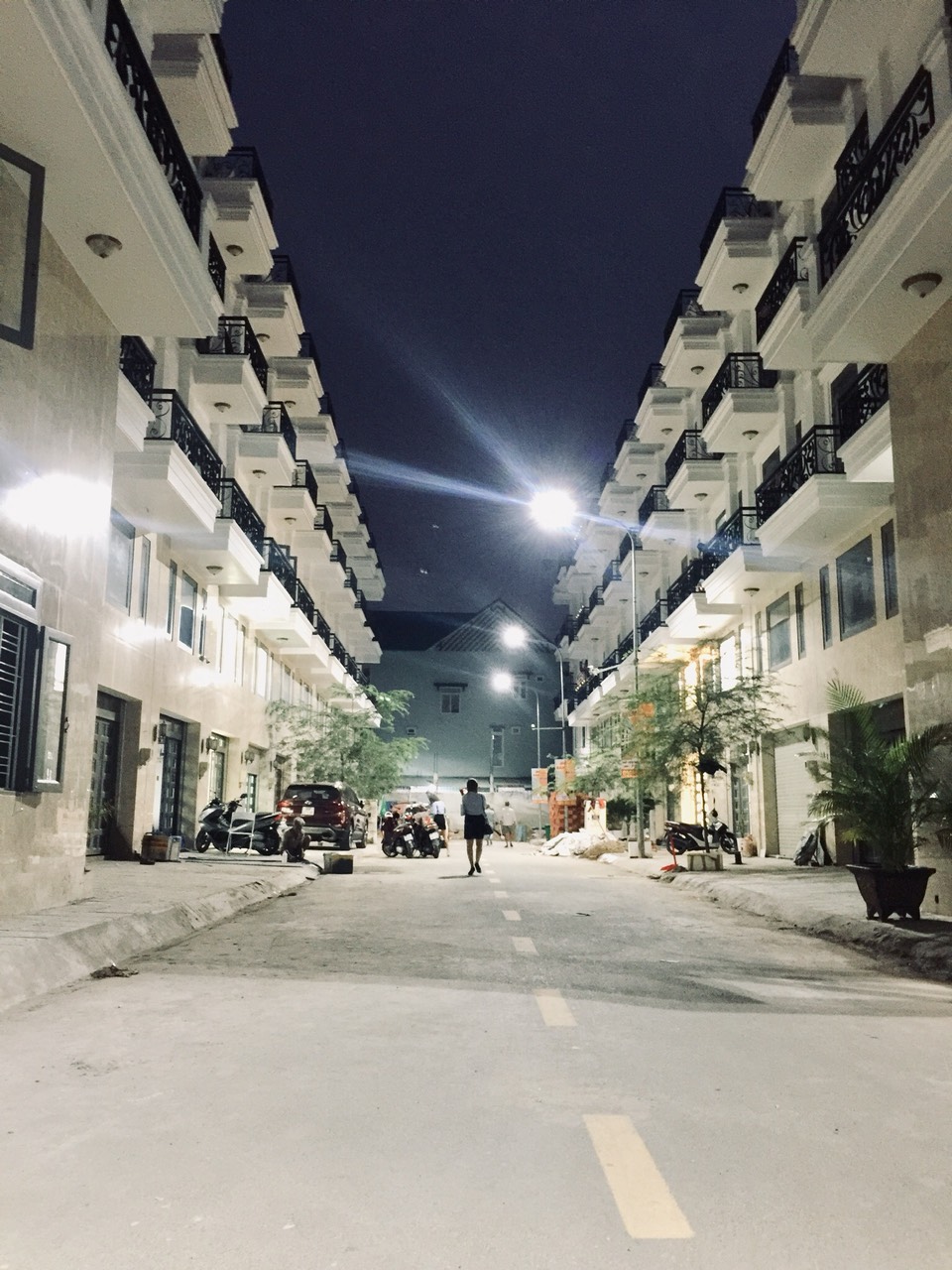 Nhà mặt phố, đường cuối Nguyễn Oanh, ngã tư ga, quận gò vấp 300m, tặng SH150i