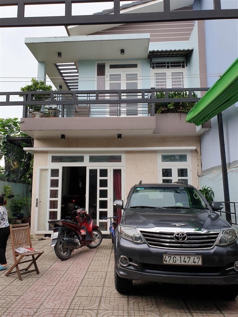BIỆT THỰ 8X25 KHU DÂN CƯ HÒANG HẢI-BÀ ĐIỂM HÓC MÔN