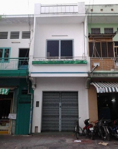 Tôi cần bán nhà mặt tiền Cao Đạt, DT 3.5x12m ngay Nguyễn Biểu giá 9.5 tỷ Q5