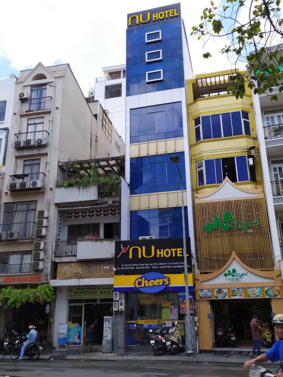 Bán nhà MT Huỳnh Văn Bánh - Lê Văn Sỹ, Phú Nhuận (5.5x18m), 2 tầng. Giá bán 22 tỷ