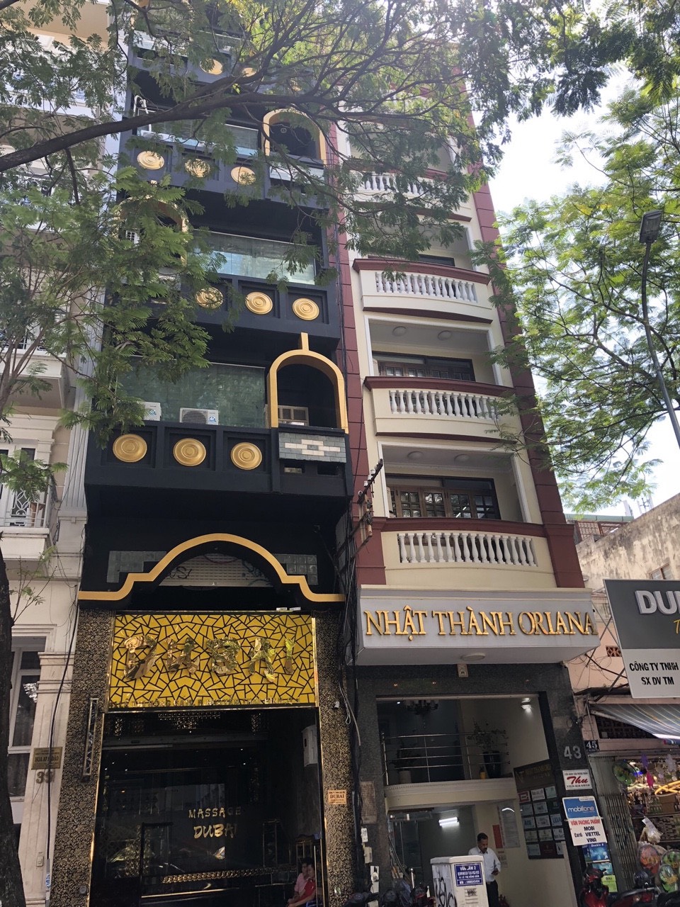 Bán nhà MT Nguyễn Chí Thanh, P9, Q5, DT: 4.2x19m, 5 lầu thang máy, giá: 28 tỷ