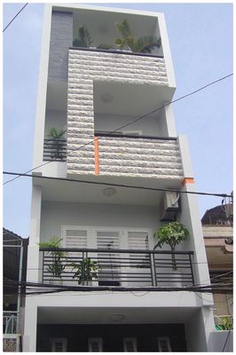 Bán nhà HXH 10m Nguyễn Chí Thanh - Lò Siêu , P16, Q11, DT: 5.8 x 15m, 4 lầu  090.669.1628