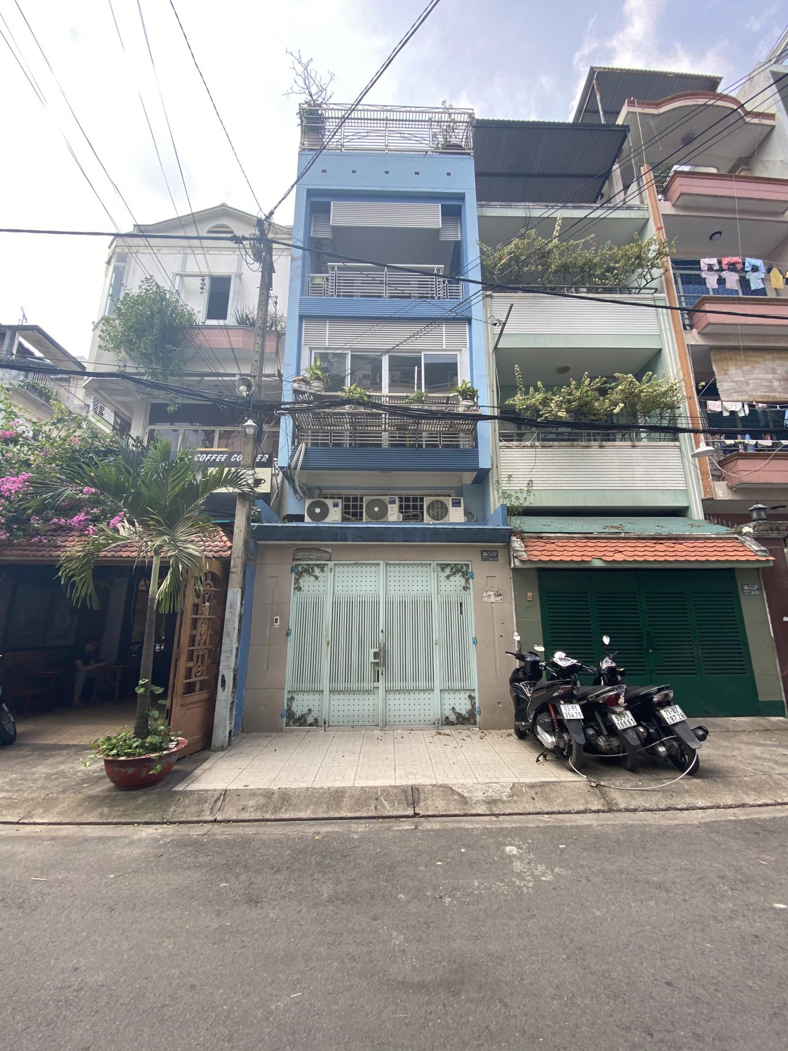  Cần bán nhà mặt tiền đường Lê Hồng Phong quận 10 , diện tích : 4m x 25m – 2 lầu , giá đầu tư , 
