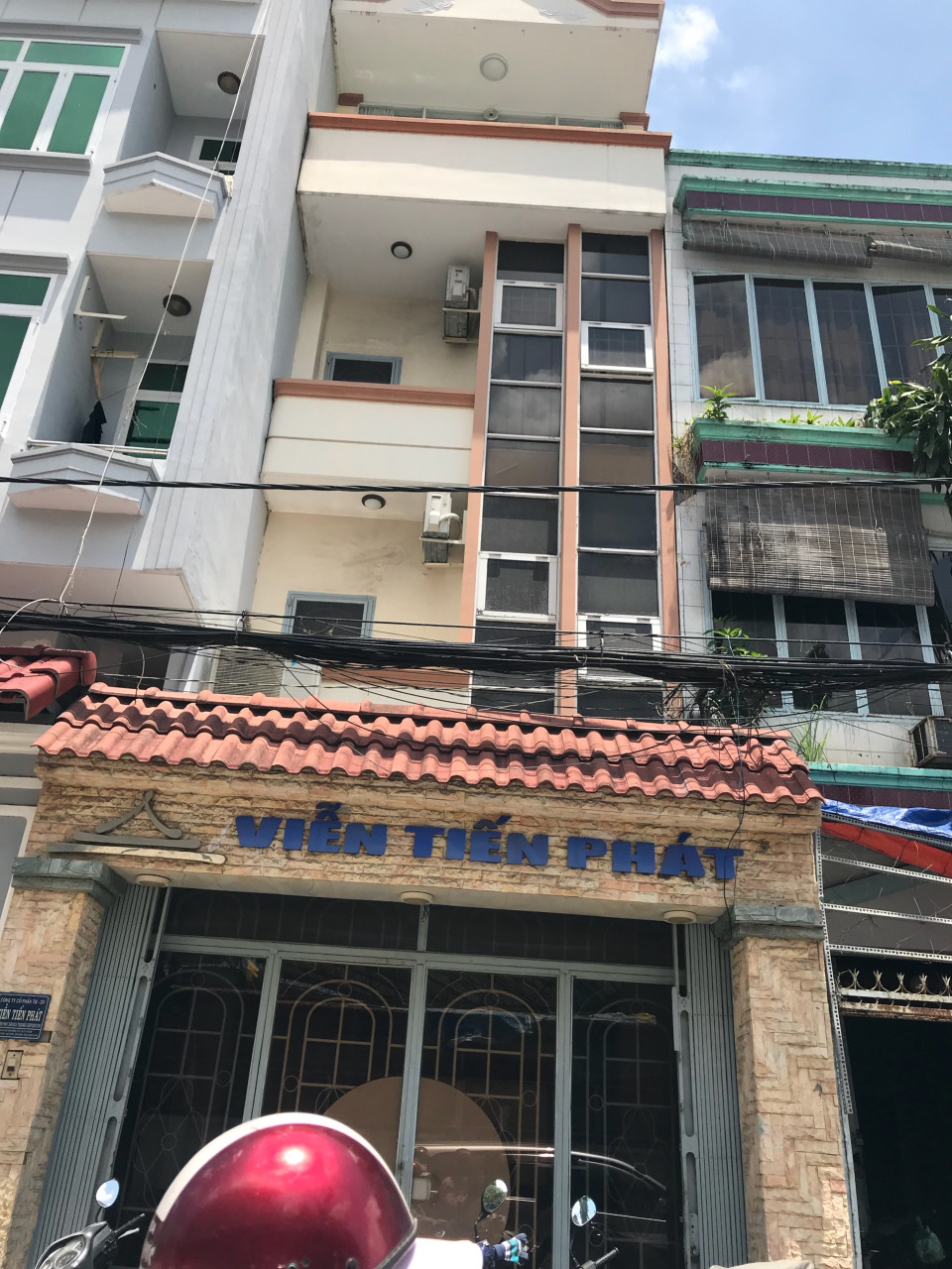  Bán nhà mặt tiền đường Phan Văn Trị, DT: Ngang 4.6m x 13m, nhà 4 lầu vuông vức giá đầu tư 12.3 tỷ