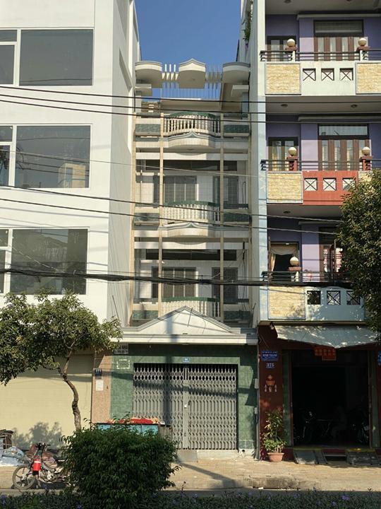 Bán gấp MT Nguyễn Chí Thanh, 5 x 18 nở hậu, chỉ 22 tỷ 5, P.4, Q.11