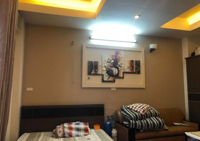 Nhà Bạch Đằng, DT: 5m x 16m, 4 Tầng Chỉ 4 tỷ 65.