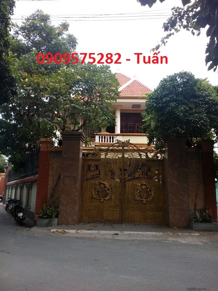 Bán gấp nhà Quận Phú Nhuận biệt thự HXH Phan Đăng Lưu, DT: 10x25m, 4 tầng, giá 31 tỷ, LH: 0909575282