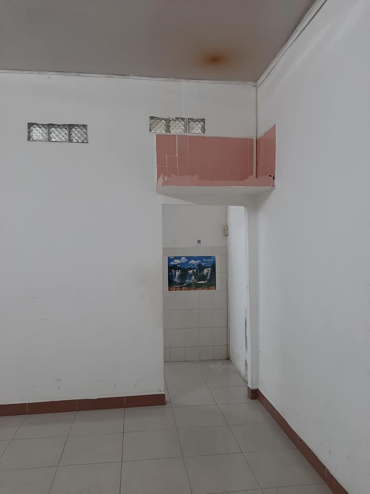 Nhà nát - Đầu tư - Quận 10 - 25m2 - Hẻm 3,3m - Giá 3 tỷ