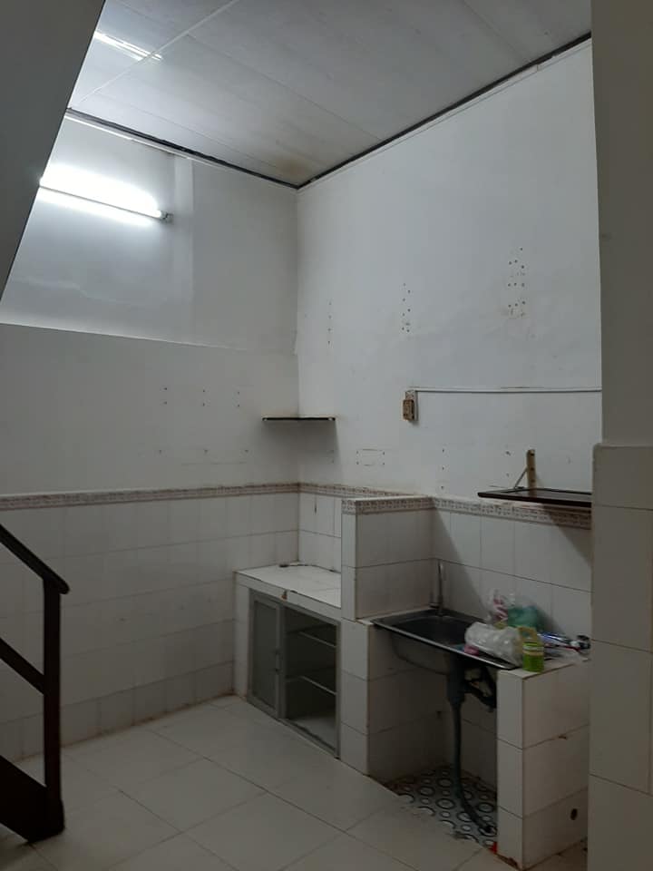 Nhà nát - Đầu tư - Quận 10 - 25m2 - Hẻm 3,3m - Giá 3 tỷ