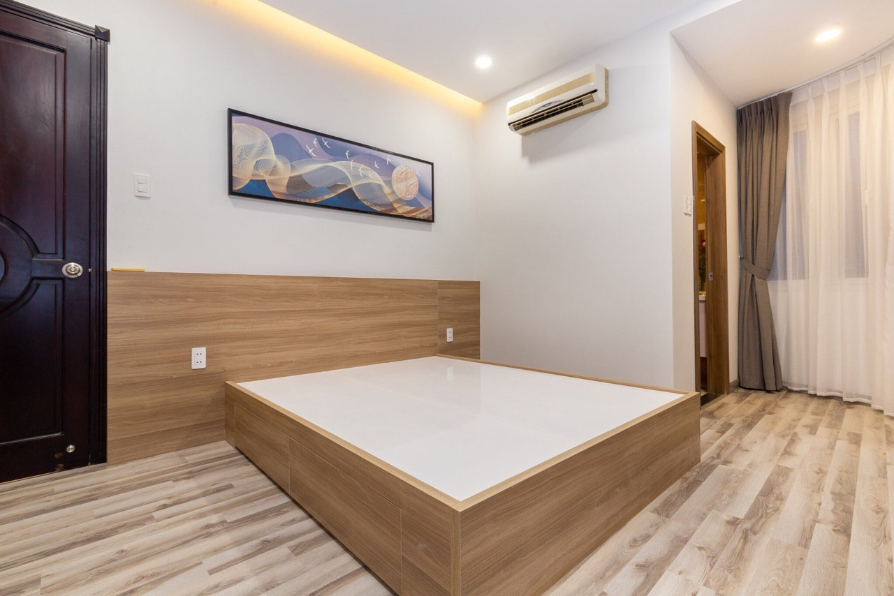 Bán nhà khu đẹp nhất đường Nguyễn Tri Phương phường 8 quận 10, DTSD: 180m2, 3 lầu, giá 6 tỷ