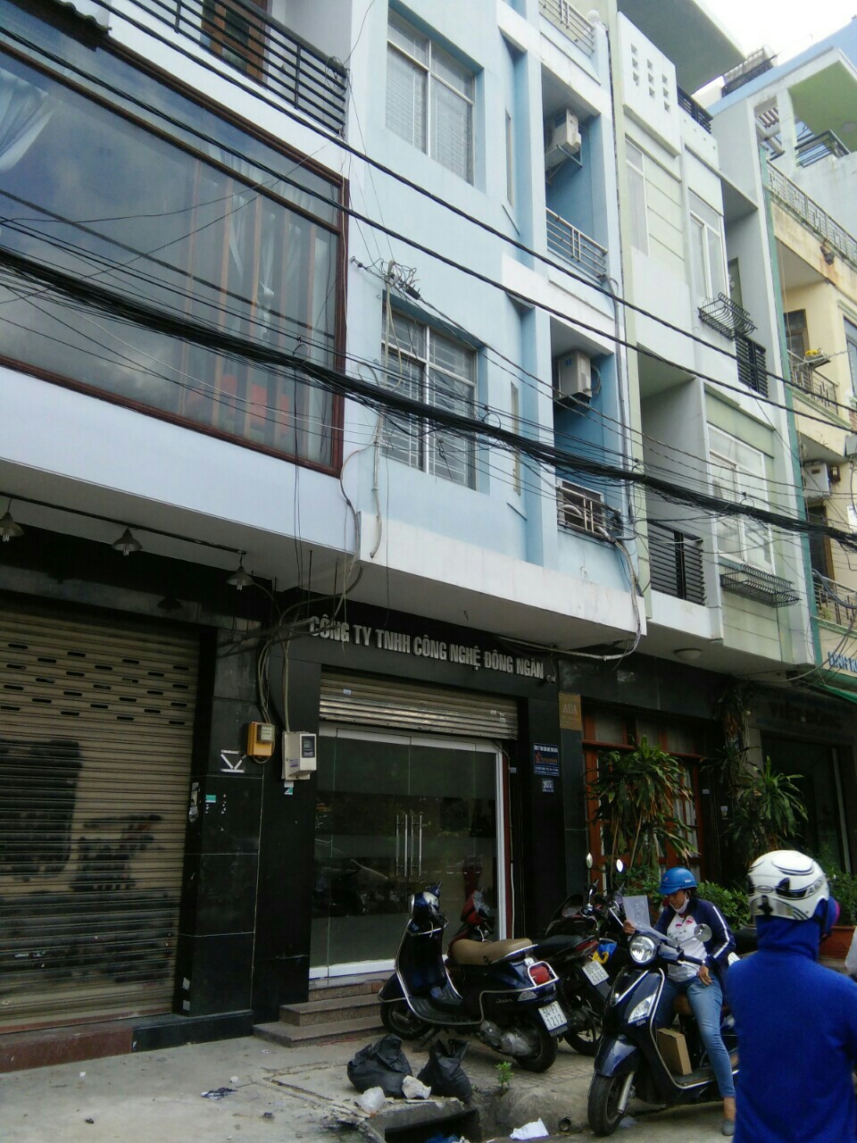 Bán nhà hẻm Trần Phú, Q5. 5,6x10m CN: 54m2. Hiện trạng: Trệt lửng 2 lầu ST, BTCT.