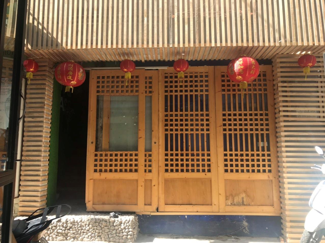 Bán nhà mặt phố tại Đường Trường Sa, Phường 14, Phú Nhuận, Tp.HCM diện tích 100m2  giá 26 Tỷ