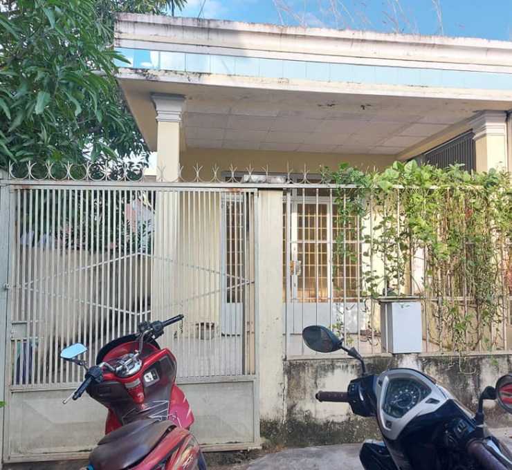 Bán nhà SD 100m2 Đường 39, P. Linh Đông, Tp. Thủ Đức 2.7 tỷ TL