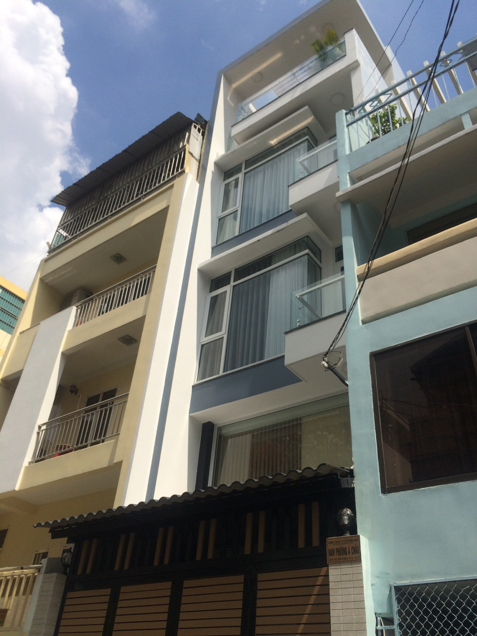 Chủ nhà xoay vốn làm ăn nên cần bán rất gấp căn nhà Sau lưng Mt đường Phan Văn Trị.