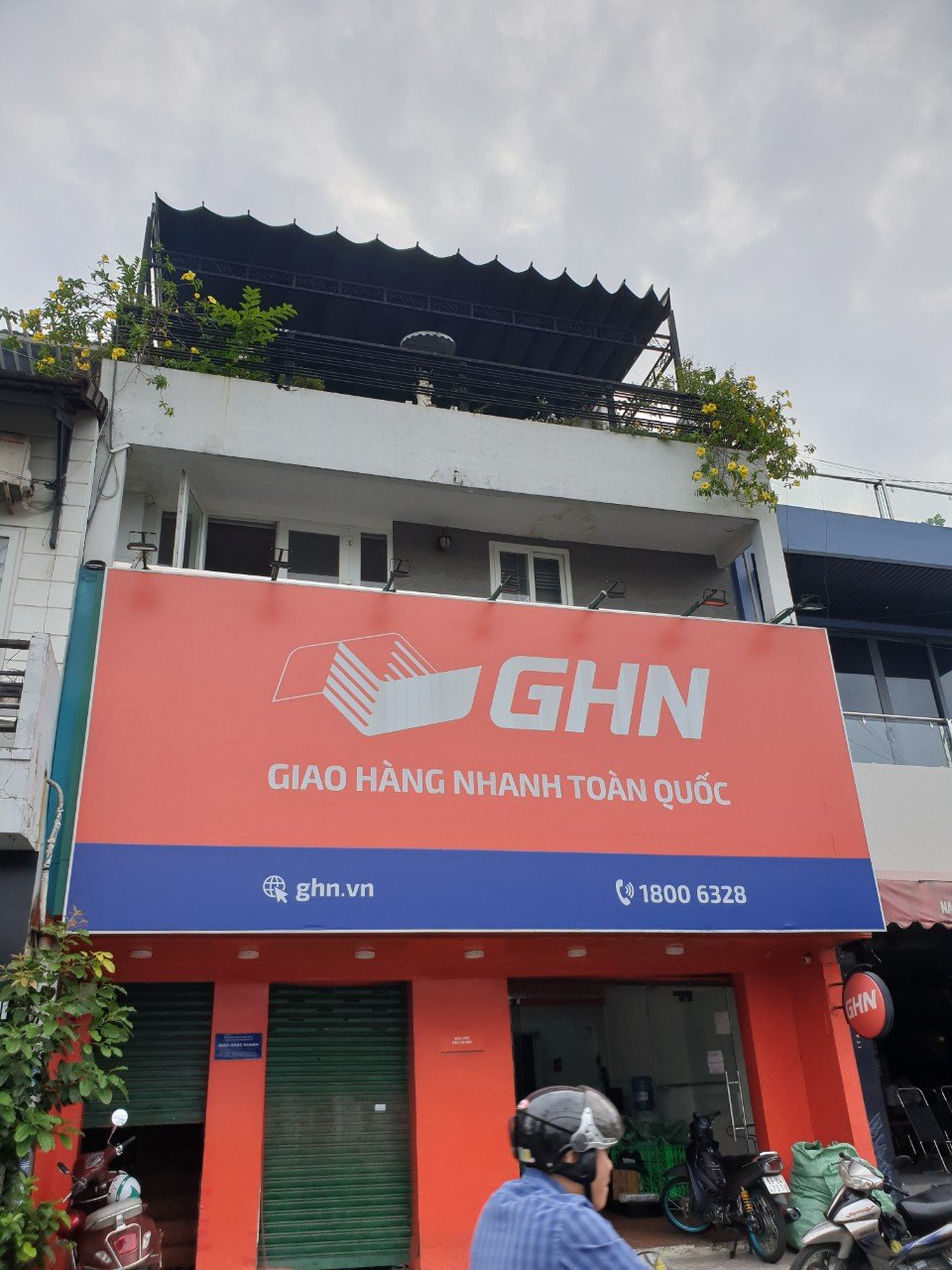 Bán nhà HXH 232/  Đường Ngô Quyền phường 8 q10.DTSD 120M2 trệt lửng 2 lầu chỉ 6,9