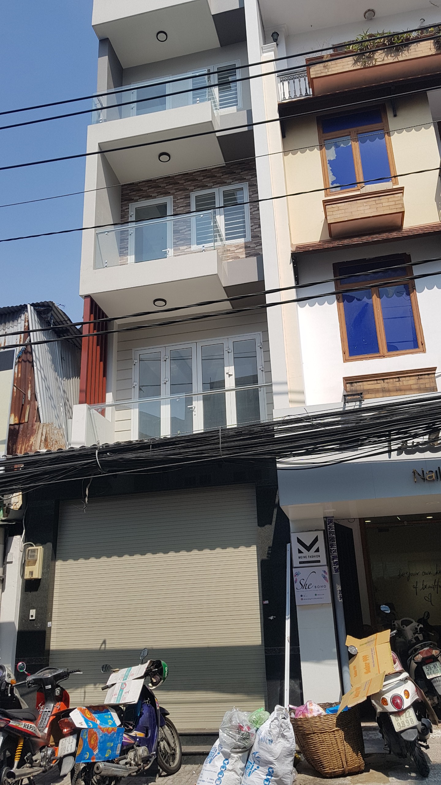 Bán nhà HXH cách mt 10m dt 4.2x22m đườngNguyễn Kim, P6, Q10