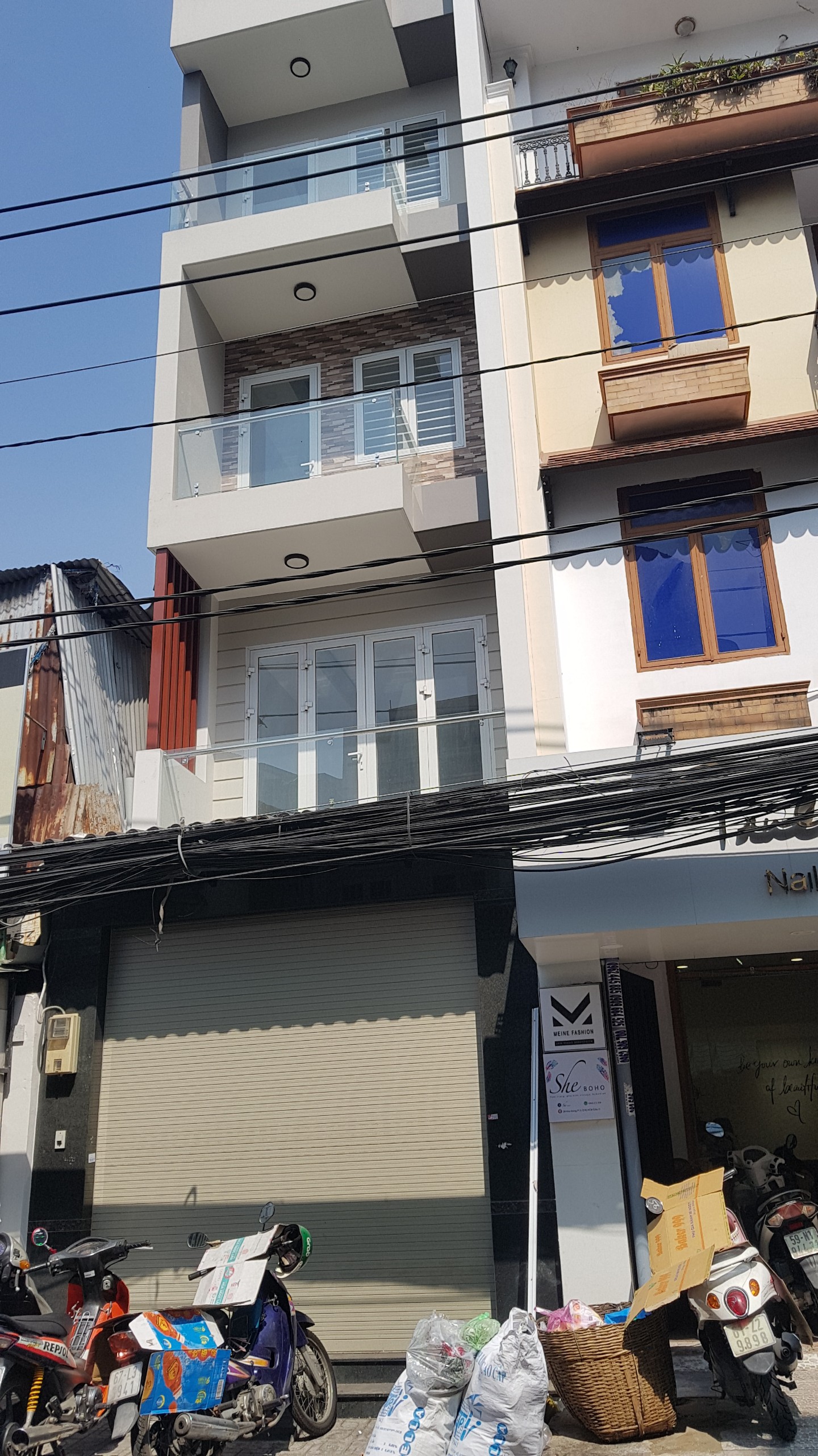 Bán nhà mặt tiền đường Huỳnh Mẫn Đạt, Phường 7, Quận 5, DT (12x5m) trệt, 3 lầu, giá bán 22.3 tỷ