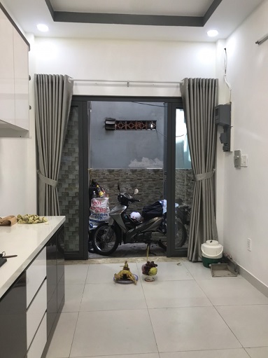 Chính chủ cần ra gấp nhà mới đẹp tại tt quận 1 - Tp. Hồ Chí Minh
