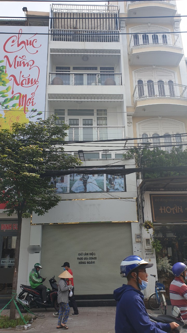 Bán nhà mặt phố tại Đường Trần Đình Xu, Phường Cầu Kho, Quận 1, Tp.HCM diện tích 104m2 giá 13.5 Tỷ