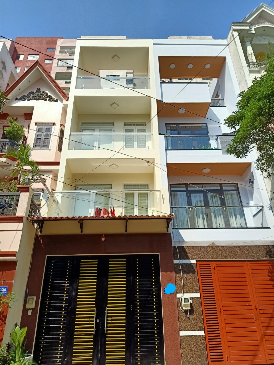 Bán căn nhà đường Phan Xích Long, Phú Nhuận, 62m2, 5 tầng, giá 11.8 tỷ