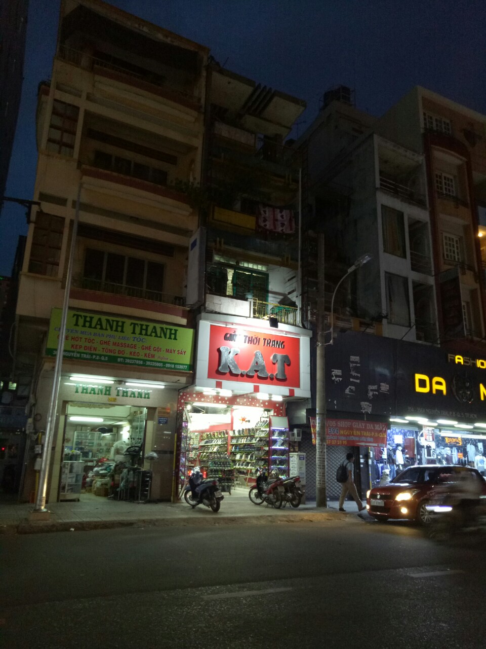 Bán gấp nhà MT Lê Hồng Phong, quận 10, DT 7x16m, 2 lầu, giá rẻ nhất con đường này góc Hùng Vương