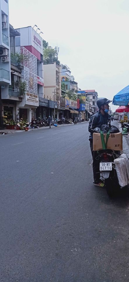 Bán gấp nhà 3 tầng mới xây,nhà đã hoàn thiện ,Huỳnh Tấn Phát,Phú Xuân,Nhà Bè