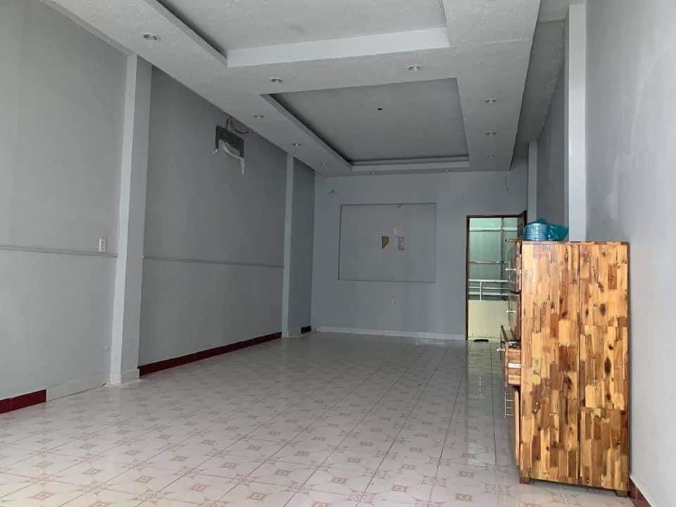 Bán Nhà MT  Nguyễn Cư Trinh, Quận 1, dt 106m2,  BTCT 4 tầng, 28.5 tỷ (TL)