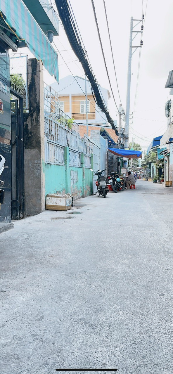 Bán nhà mới đẹp lung linh hẻm 1716 đường Huỳnh Tấn Phát thị trấn Nhà Bè 
