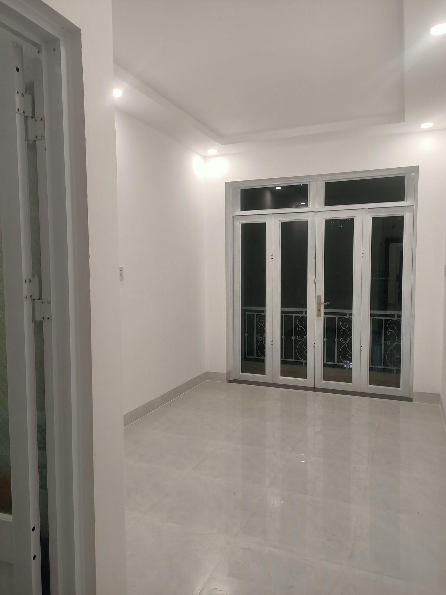 Bán nhà hẻm 4M Ông ÍCh Khiêm P14 Quận 11 - 45m2 3 tầng đúc - 5,2 tỷ có bớt thêm