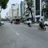 Cần bán nhà mặt tiền đường Trần Nhân Tôn, P2, Q10 (4x16m) giá 16 tỷ TL