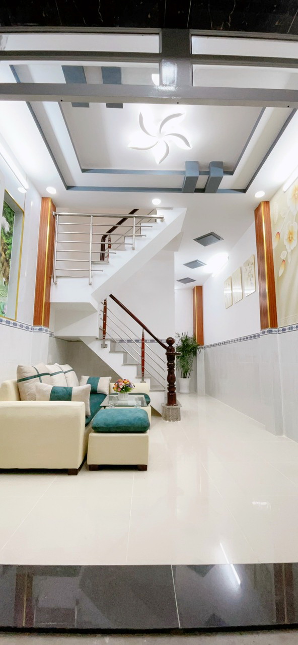 Bán nhà lô nhì hẻm xe hơi 2441 đường Huỳnh Tấn Phát, thị trấn Nhà Bè.