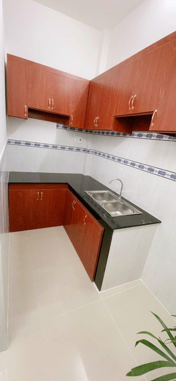 Bán nhà lô nhì hẻm xe hơi 2441 đường Huỳnh Tấn Phát, thị trấn Nhà Bè.