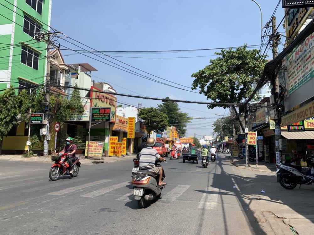 Nợ tiền ngân hàng cần bán gấp nhà mặt tiền Chợ Nguyễn Văn Lượng 4 lầu mới (Lề đường 5m) giá 7.8 tỷ TL. LH0937205202