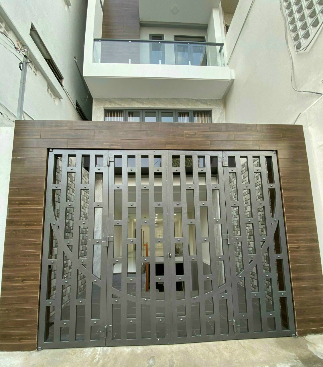  Tài Sản ở Phú Nhuận, 4.8x25, hầm 5 tầng thang máy, lợi nhuận lên đến 6.3 trên năm, giá 22t4